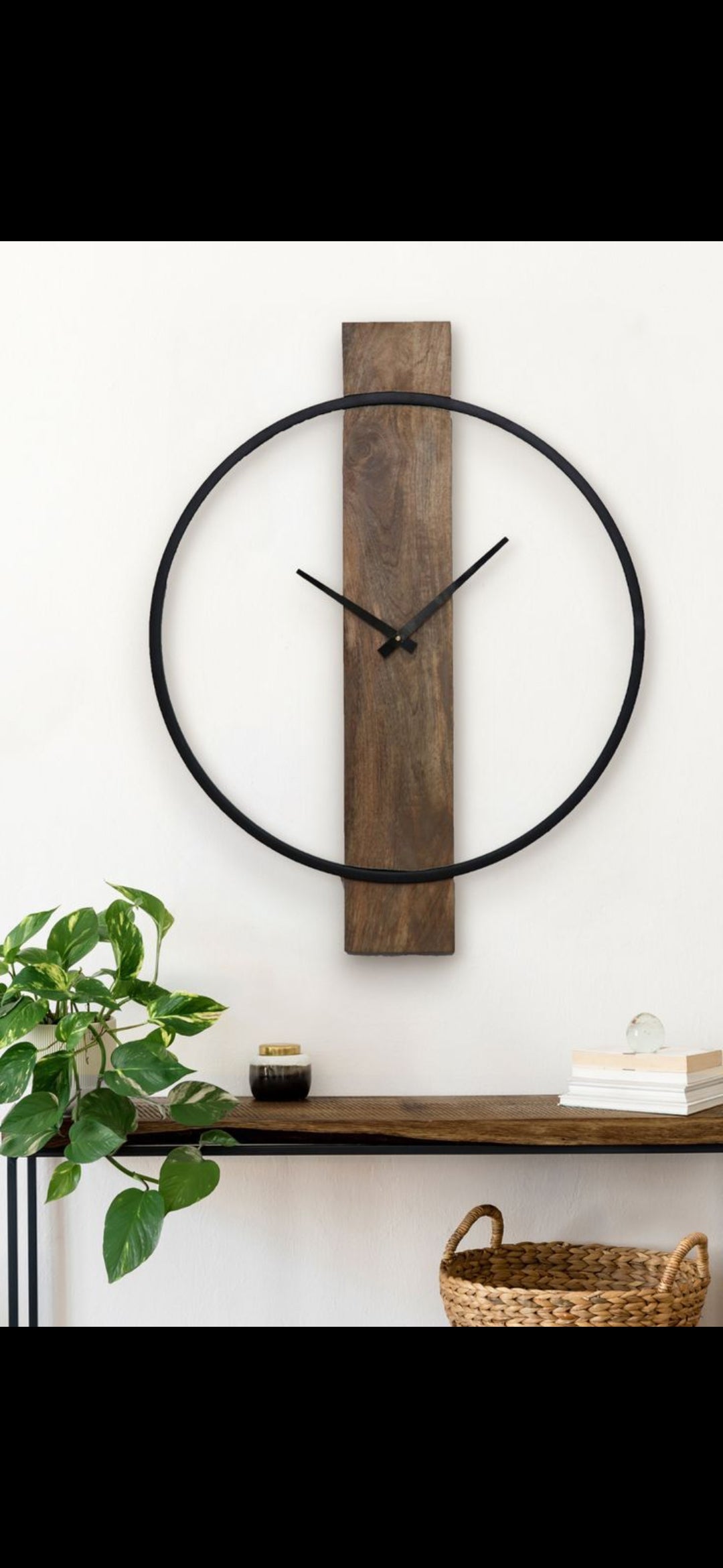 Modern Minimalist Wooden Wall Clock